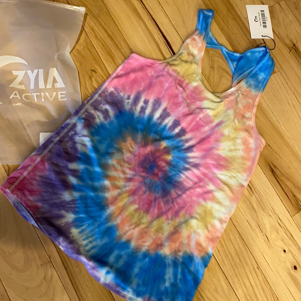 Zyia Hendrix Twist Tank